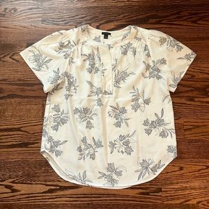 Ann Taylor White with Grey Floral Split Neck Blouse